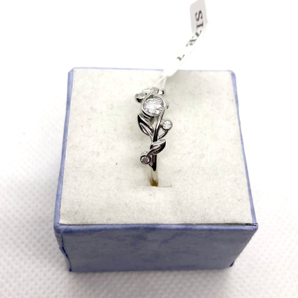Sterling Silver Round CZ Floral Ring Size 7 - Picture 3 of 12